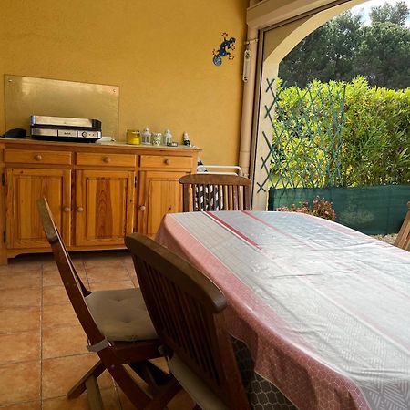 Le Noisetier Apartment Cavalaire-sur-Mer Bagian luar foto