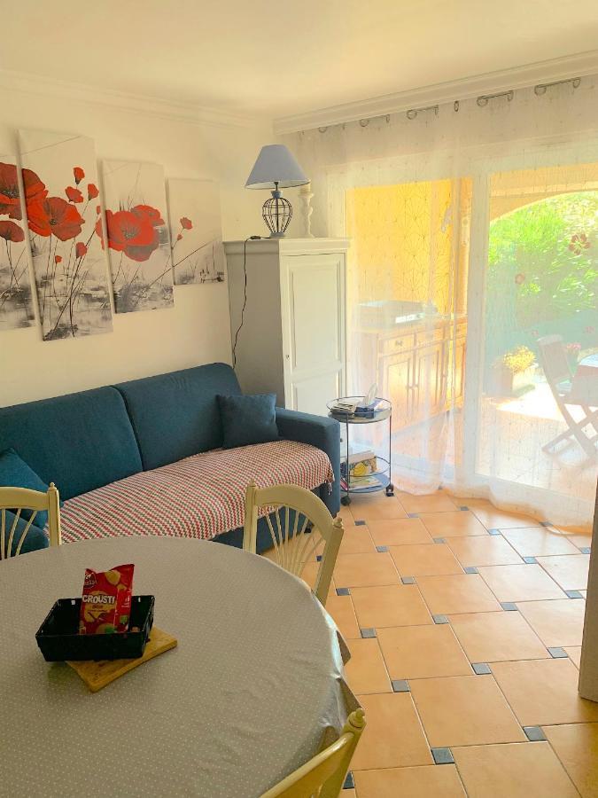 Le Noisetier Apartment Cavalaire-sur-Mer Bagian luar foto