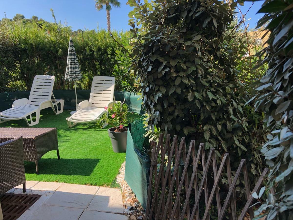 Le Noisetier Apartment Cavalaire-sur-Mer Bagian luar foto