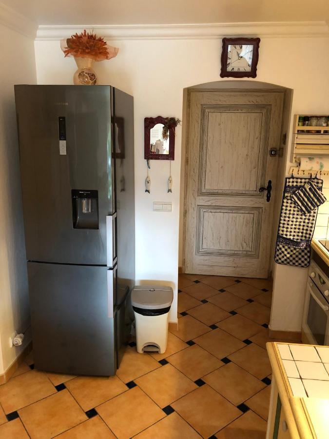 Le Noisetier Apartment Cavalaire-sur-Mer Bagian luar foto